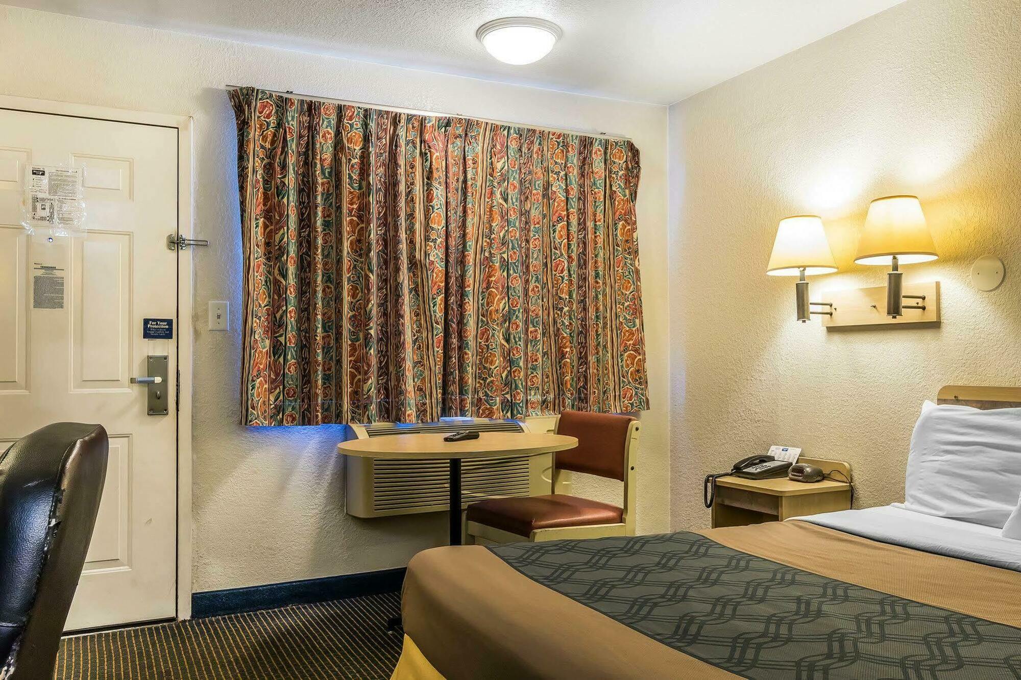 Rodeway Inn Nashville Extérieur photo